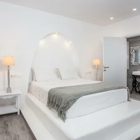 Ammos Luxury Apartment *