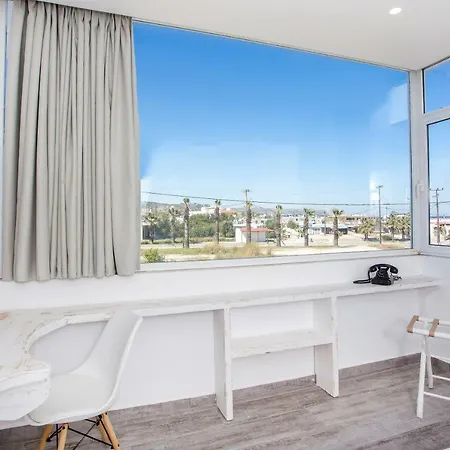 Ammos Luxury Apartment